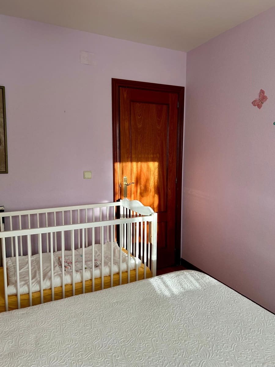 6 soveværelse Villa til salg i Cabanillas del Campo med swimmingpool - € 480.000 (Ref: 9119435)