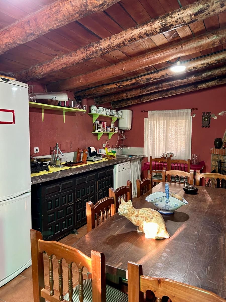 6 soveværelse Villa til salg i Cabanillas del Campo med swimmingpool - € 480.000 (Ref: 9119435)