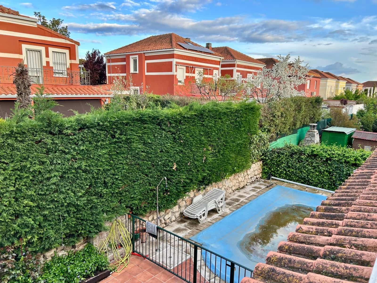 6 soveværelse Villa til salg i Cabanillas del Campo med swimmingpool - € 480.000 (Ref: 9119435)