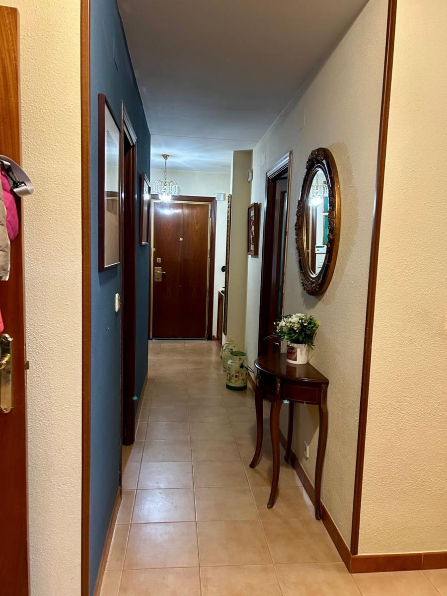 6 soveværelse Villa til salg i Cabanillas del Campo med swimmingpool - € 480.000 (Ref: 9119435)