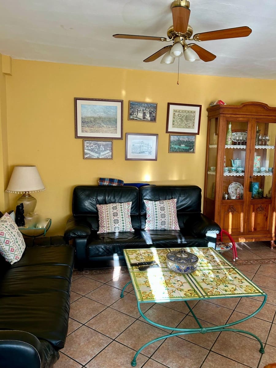 6 soveværelse Villa til salg i Cabanillas del Campo med swimmingpool - € 480.000 (Ref: 9119435)