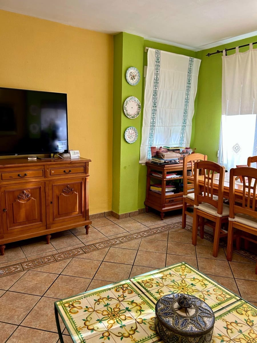 6 soveværelse Villa til salg i Cabanillas del Campo med swimmingpool - € 480.000 (Ref: 9119435)