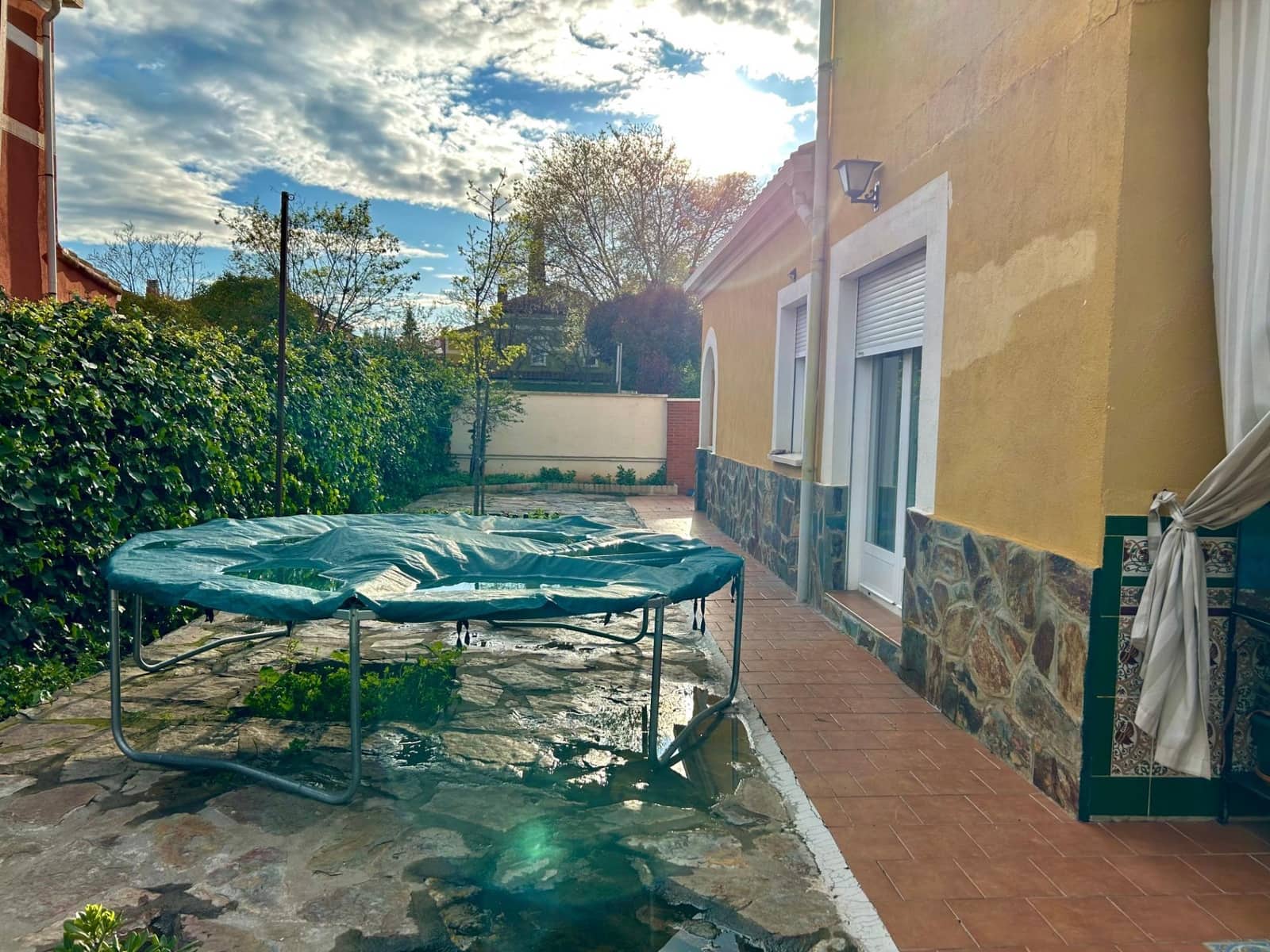 6 soveværelse Villa til salg i Cabanillas del Campo med swimmingpool - € 480.000 (Ref: 9119435)