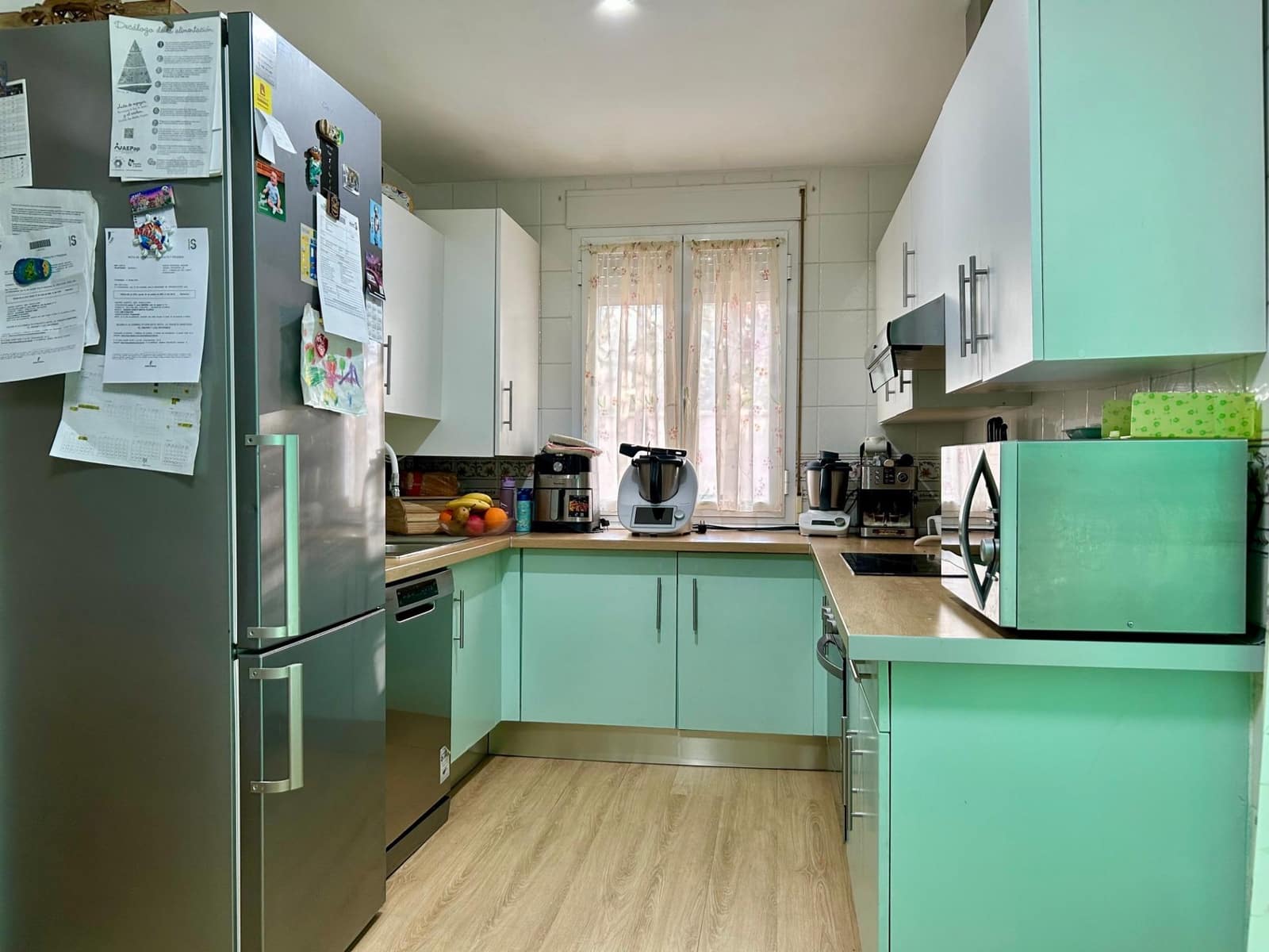 6 soveværelse Villa til salg i Cabanillas del Campo med swimmingpool - € 480.000 (Ref: 9119435)