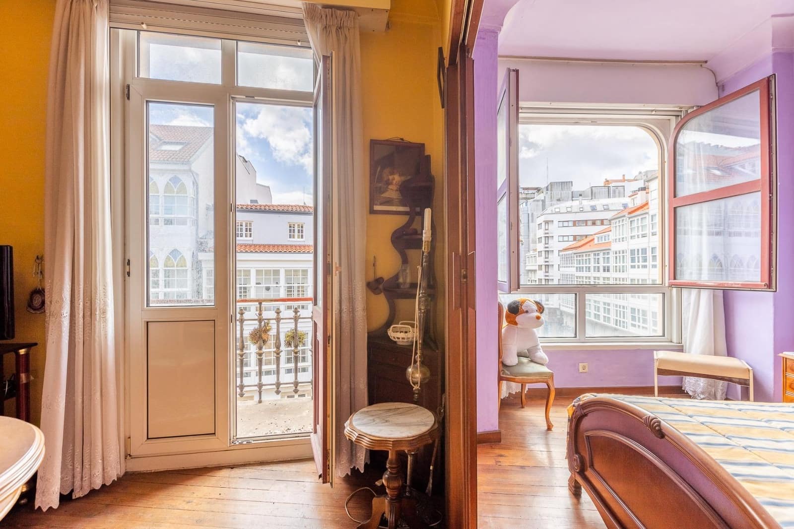 2 soveværelse Lejlighed til salg i A Coruna by - € 320.000 (Ref: 9119437)