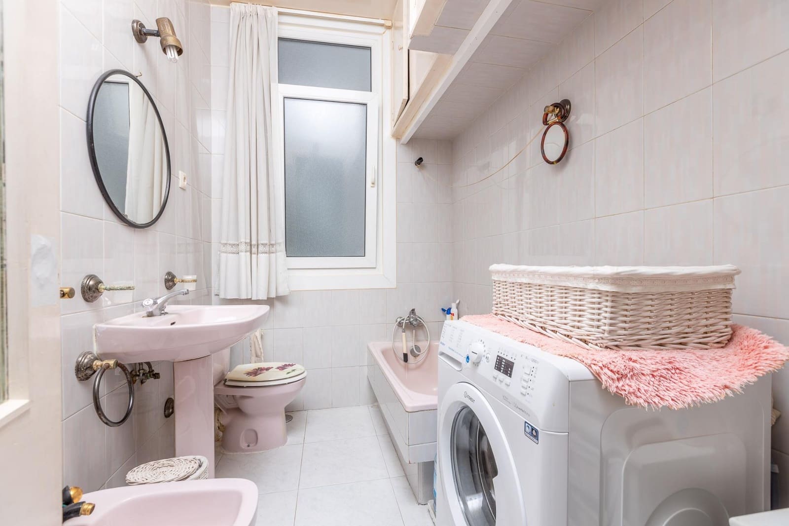 2 soveværelse Lejlighed til salg i A Coruna by - € 320.000 (Ref: 9119437)