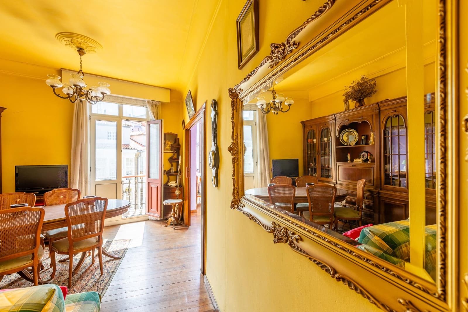 2 soveværelse Lejlighed til salg i A Coruna by - € 320.000 (Ref: 9119437)