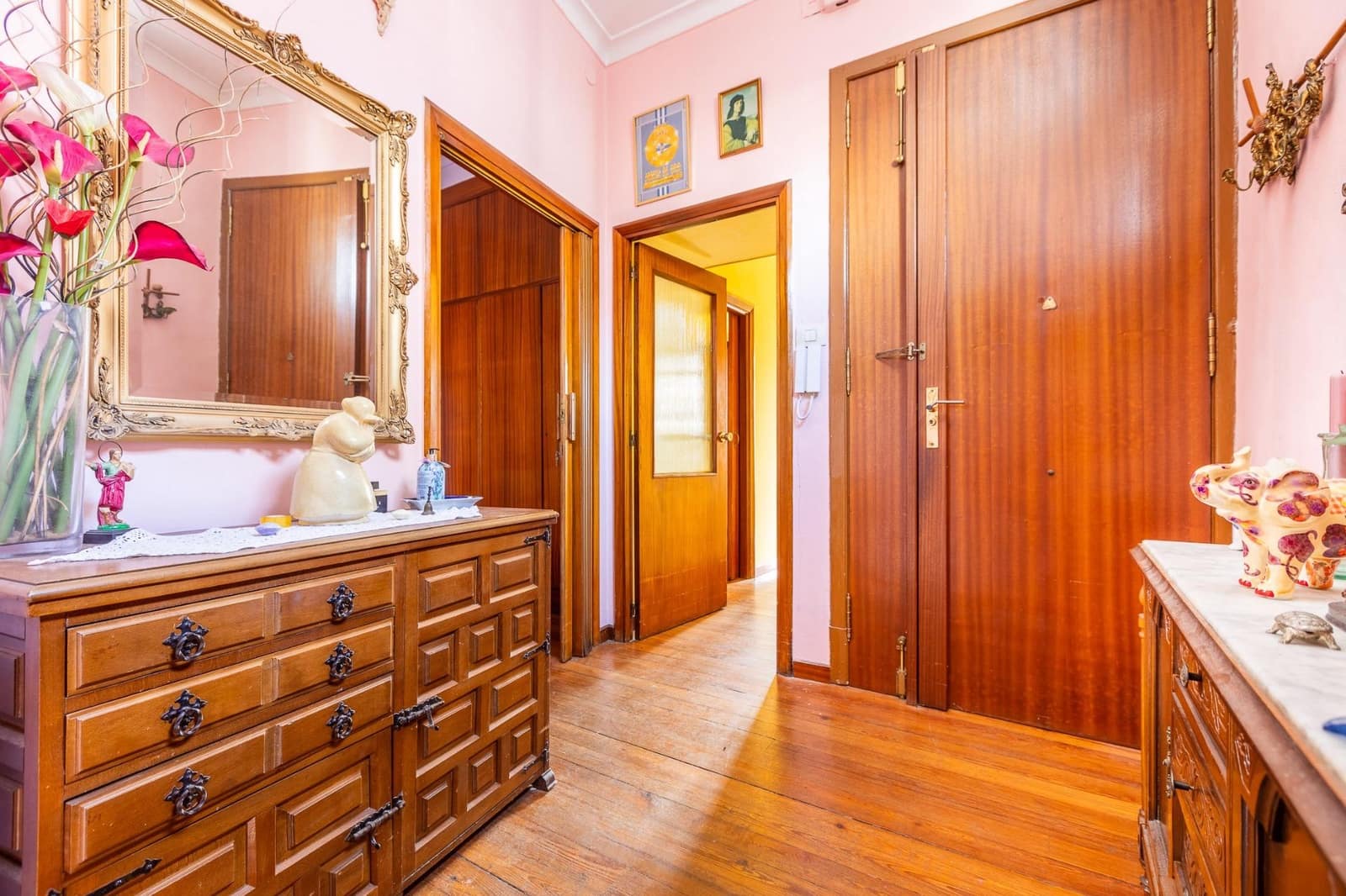 2 soveværelse Lejlighed til salg i A Coruna by - € 320.000 (Ref: 9119437)