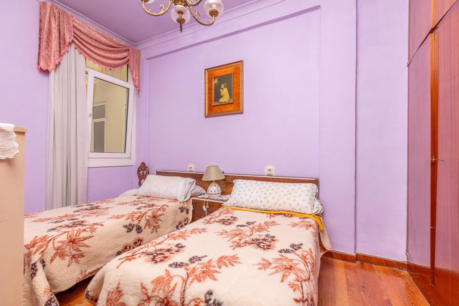 2 soveværelse Lejlighed til salg i A Coruna by - € 320.000 (Ref: 9119437)