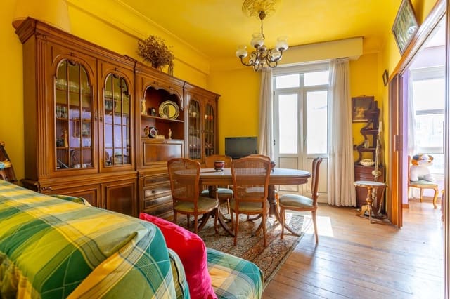 2 sovrum Lägenhet till salu i A Coruña stad - 320 000 € (Ref: 9119437)