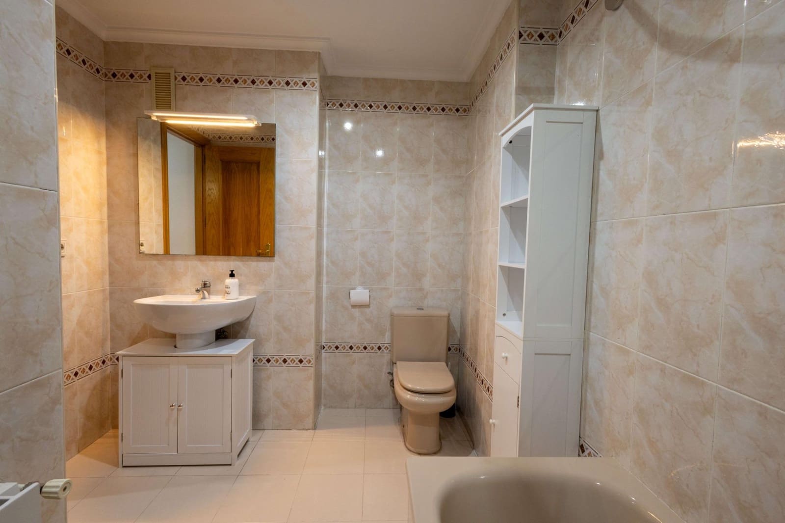 3 soveværelse Lejlighed til salg i Albacete by med garage - € 235.000 (Ref: 9119438)