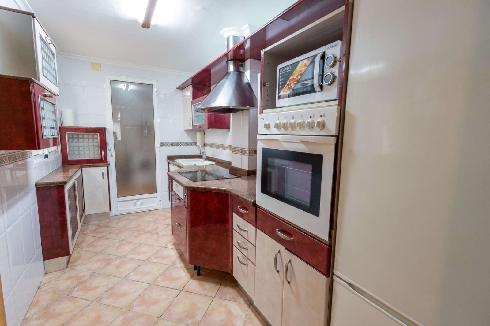 3 soveværelse Lejlighed til salg i Albacete by med garage - € 235.000 (Ref: 9119438)
