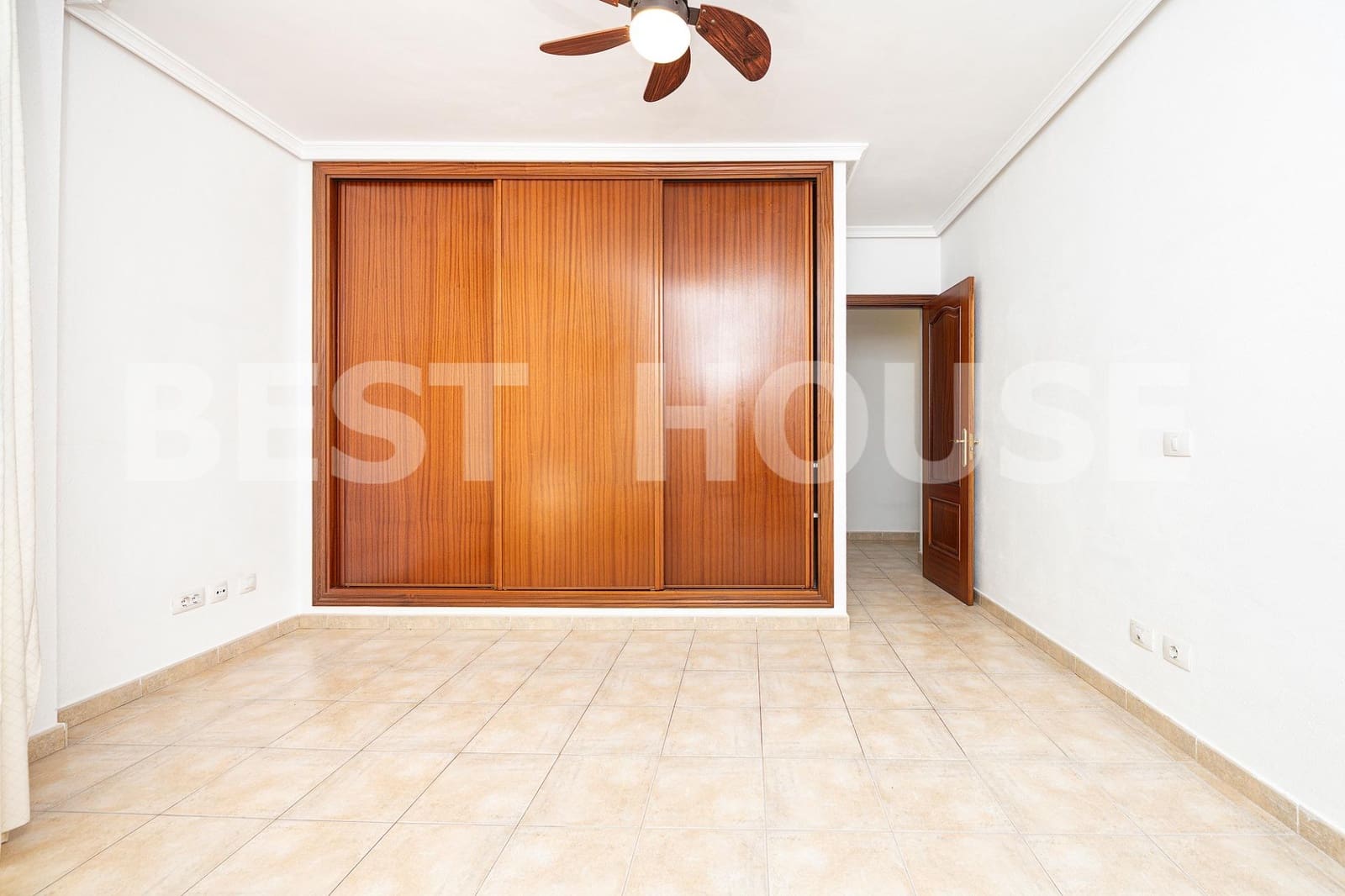 2 soveværelse Lejlighed til salg i Santa Lucia de Tirajana med garage - € 216.000 (Ref: 9119439)