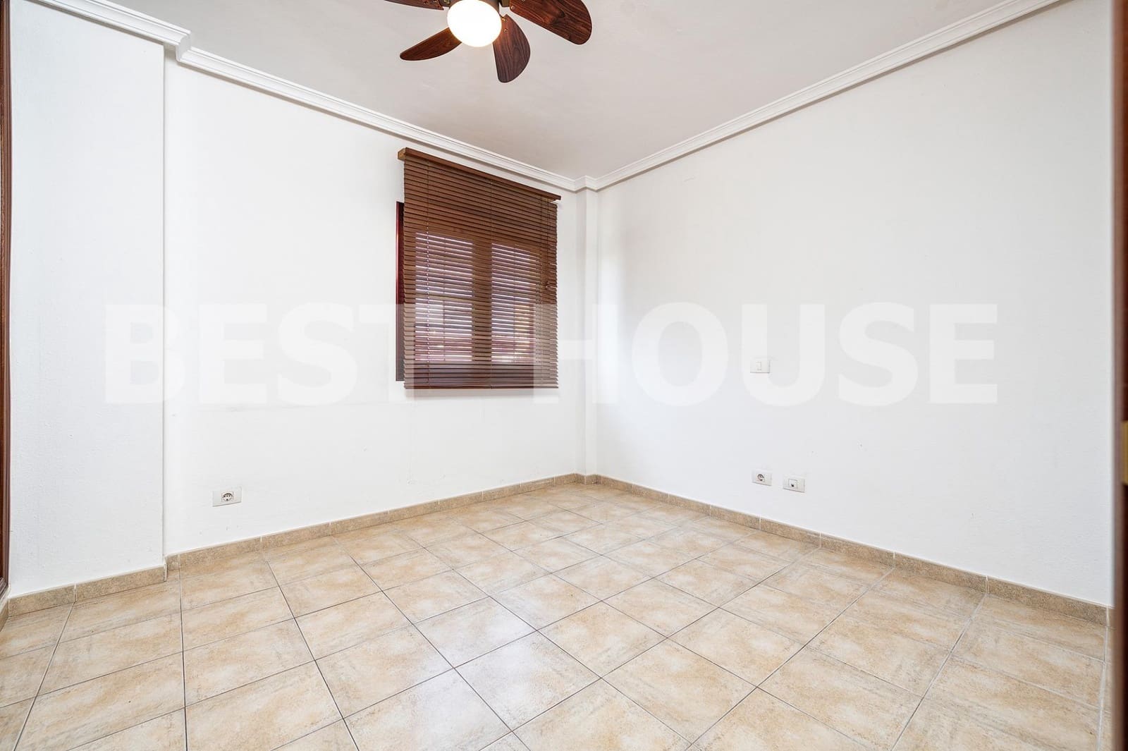 2 soverom Leilighet til salgs i Santa Lucia de Tirajana med garasje - € 204 000 (Ref: 9119439)