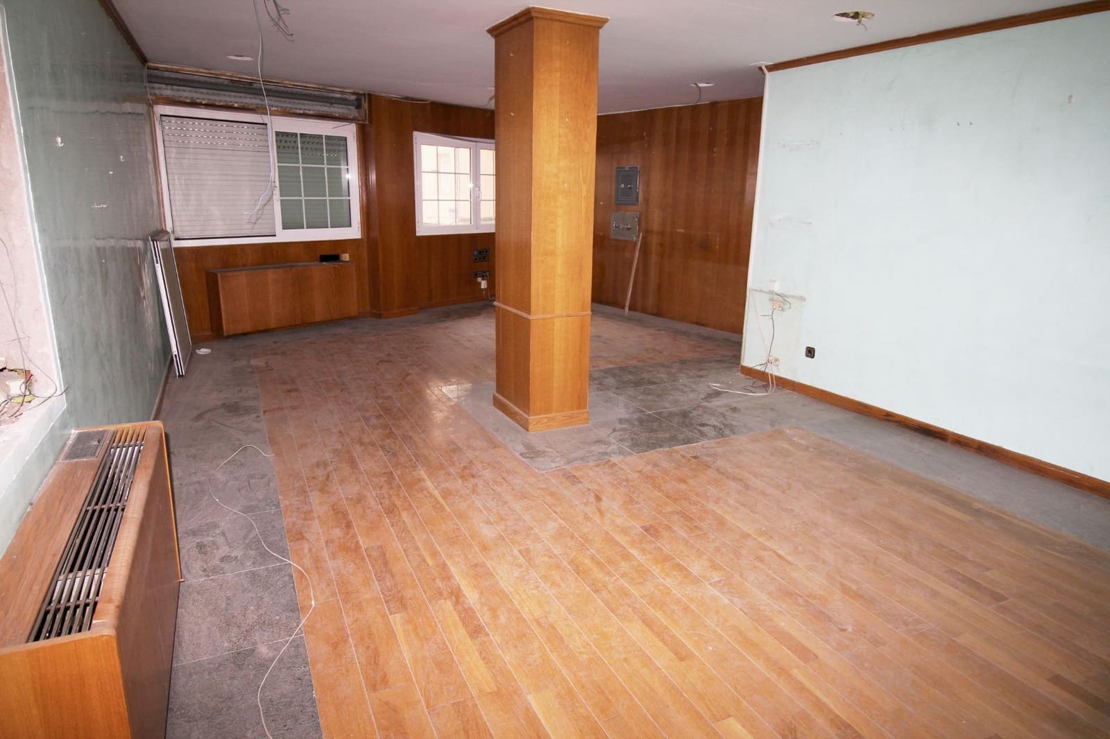 Office for sale in Murcia city - € 582,000 (Ref: 9119443)