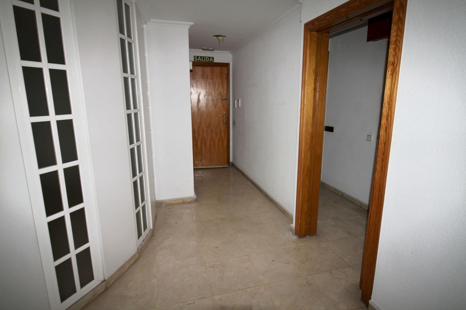 Office for sale in Murcia city - € 582,000 (Ref: 9119443)