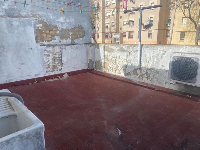 3 slaapkamer Huis te koop in Jerez de la Frontera - € 90.000 (Ref: 9119444)