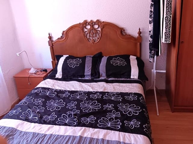 3 slaapkamer Flat te koop in Albacete stad - € 135.000 (Ref: 9119445)