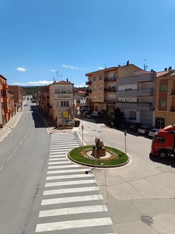 Piso de 3 habitaciones en Entrena en venta - 85.000 € (Ref: 9119448)