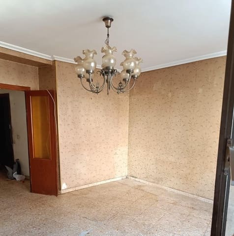Piso de 3 habitaciones en Entrena en venta - 85.000 € (Ref: 9119448)