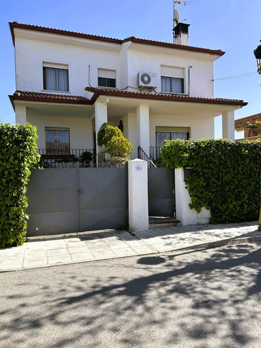 5 soveværelse Villa til salg i Alovera med swimmingpool - € 470.000 (Ref: 9119453)