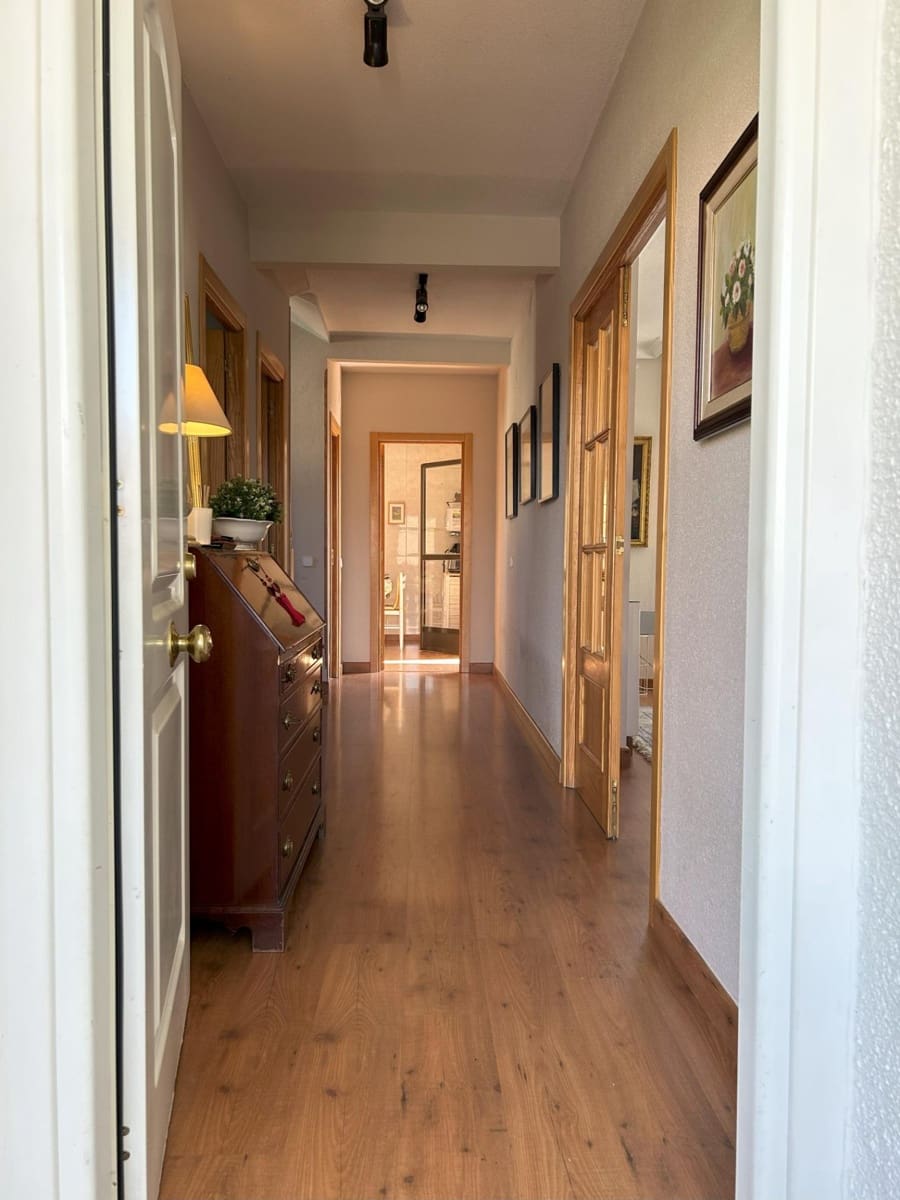 5 soveværelse Villa til salg i Alovera med swimmingpool - € 470.000 (Ref: 9119453)