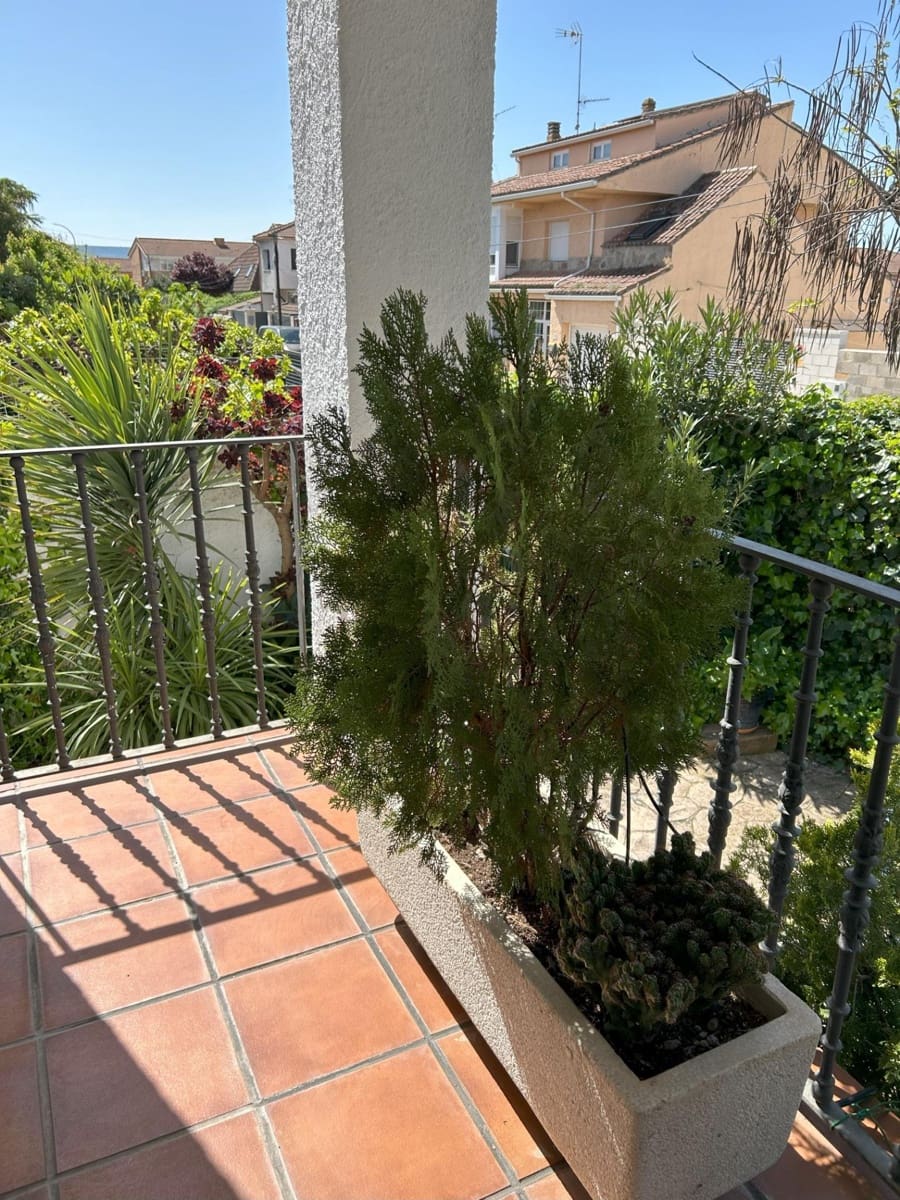 5 soveværelse Villa til salg i Alovera med swimmingpool - € 470.000 (Ref: 9119453)