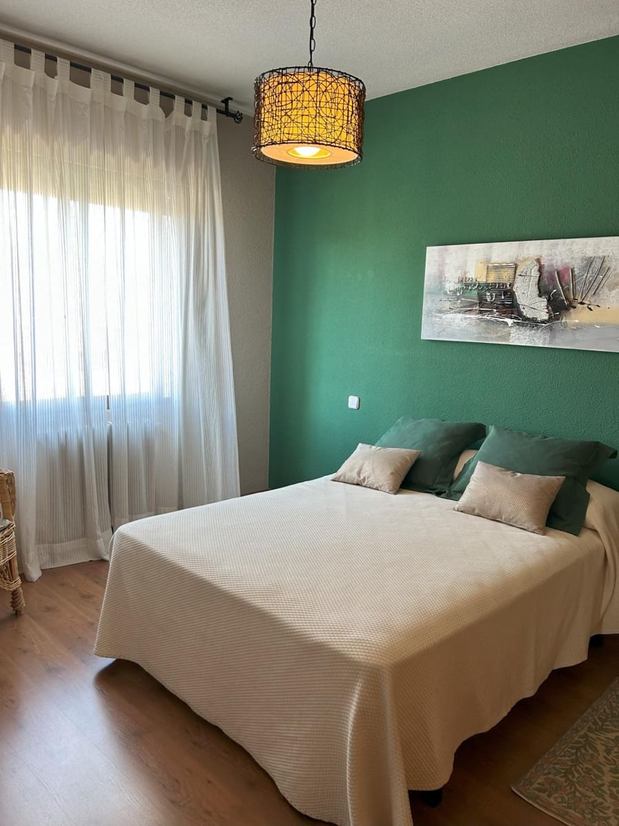 5 soveværelse Villa til salg i Alovera med swimmingpool - € 470.000 (Ref: 9119453)