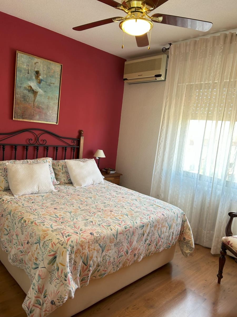 5 soveværelse Villa til salg i Alovera med swimmingpool - € 470.000 (Ref: 9119453)