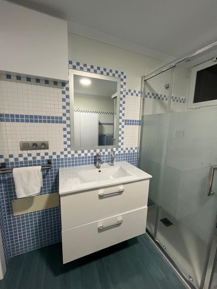 1 sovrum Lägenhet att hyra i Patalavaca - 1 400 € (Ref: 9119458)