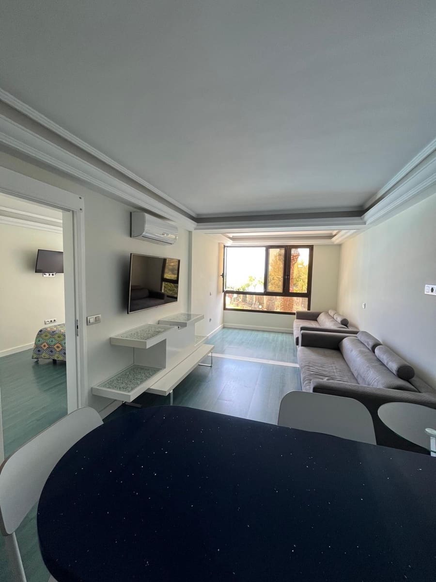 1 sovrum Lägenhet att hyra i Patalavaca - 1 400 € (Ref: 9119458)