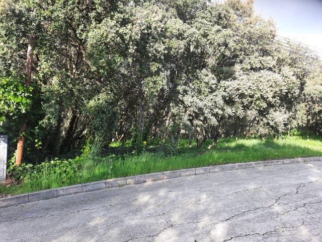 Tomt till salu i El Casar - 72 000 € (Ref: 9123813)