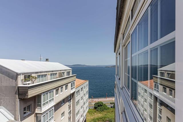 2 soveværelse Lejlighed til salg i A Coruña by med garage - € 350.000 (Ref: 9125232)
