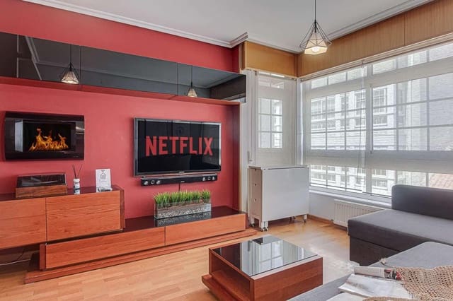 2 slaapkamer Flat te koop in A Coruña stad met garage - € 350.000 (Ref: 9125232)