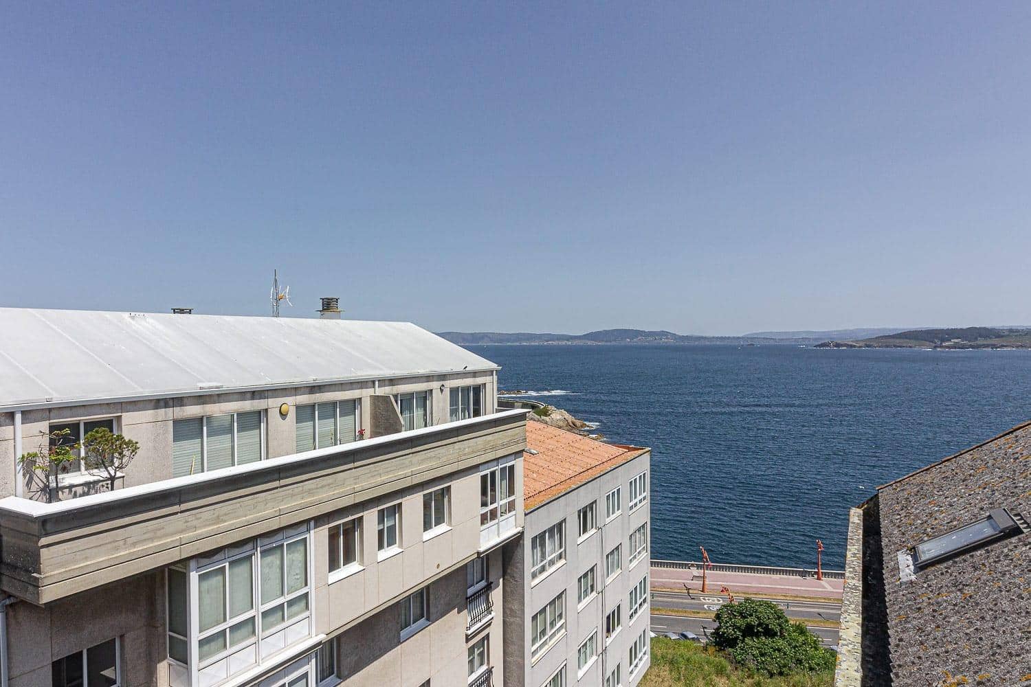 2 sypialnia Mieszkanie na sprzedaż w Miasto A Coruna z garażem - 350 000 € (Ref: 9125232)