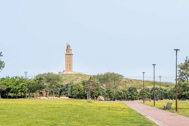 3 soveværelse Lejlighed til salg i A Coruña by - € 205.000 (Ref: 9125233)