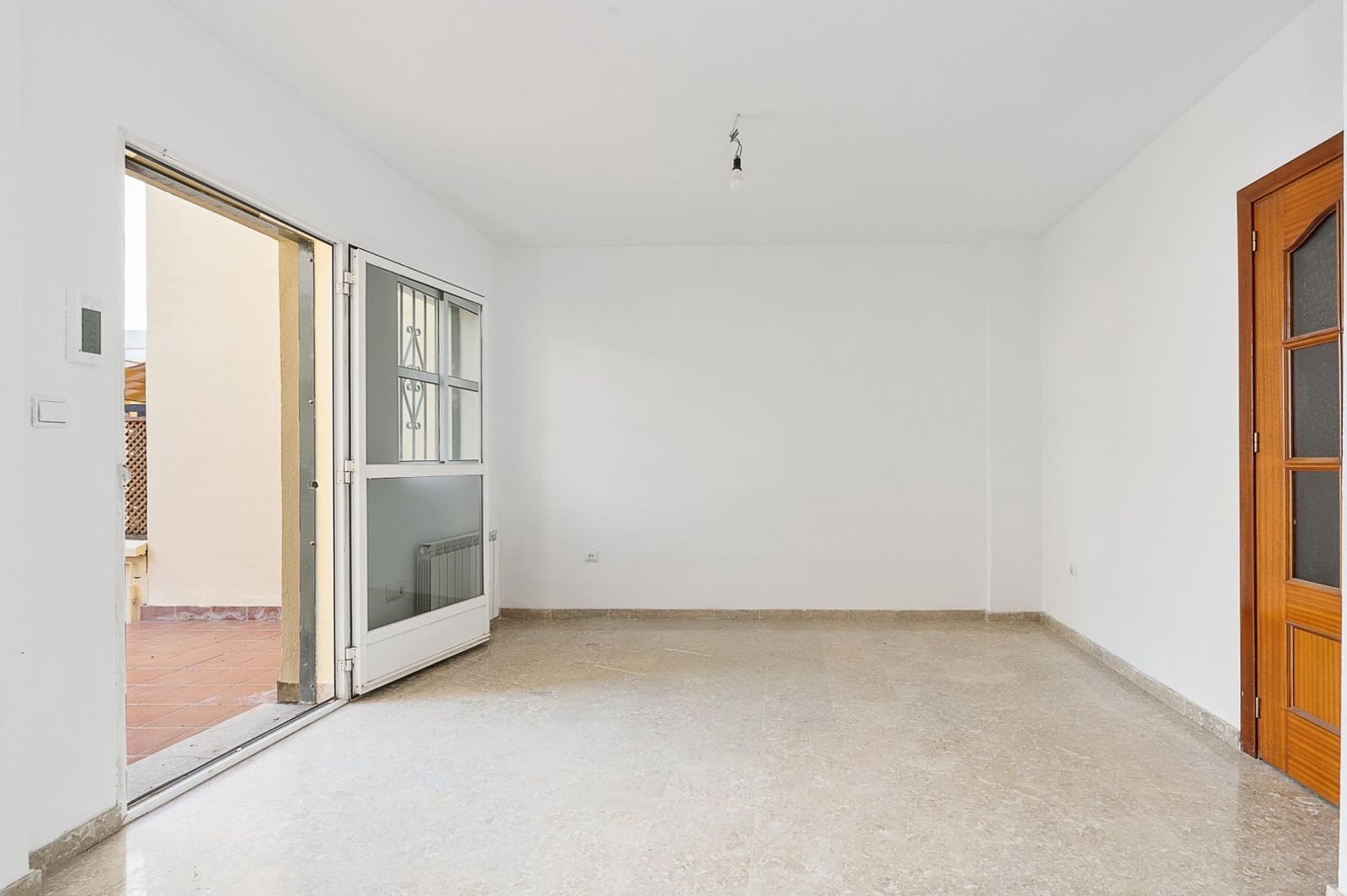 3 soveværelse Rækkehus til salg i Huetor Vega med swimmingpool garage - € 345.000 (Ref: 9125236)