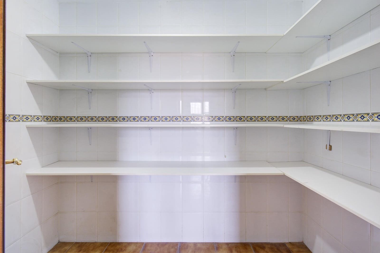 3 soveværelse Rækkehus til salg i Huetor Vega med swimmingpool garage - € 345.000 (Ref: 9125236)