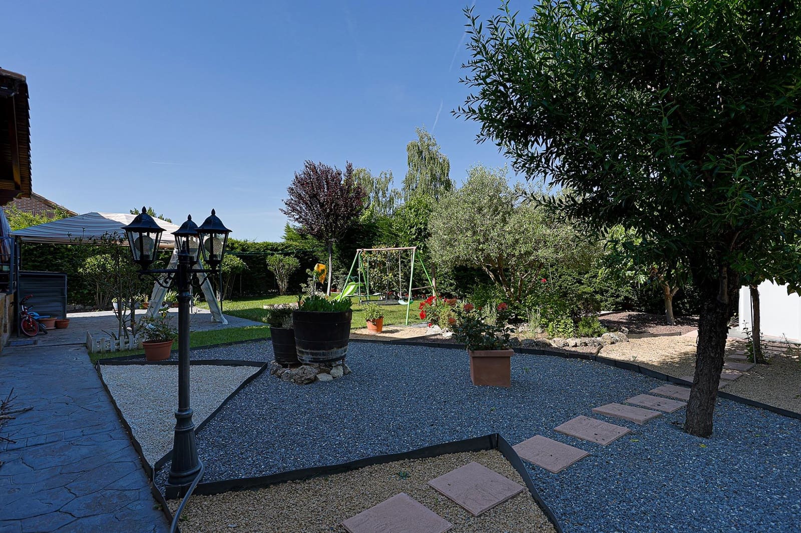 5 Zimmer Villa zu verkaufen in Aldeamayor de San Martin mit Garage - 335.000 € (Ref: 9125244)