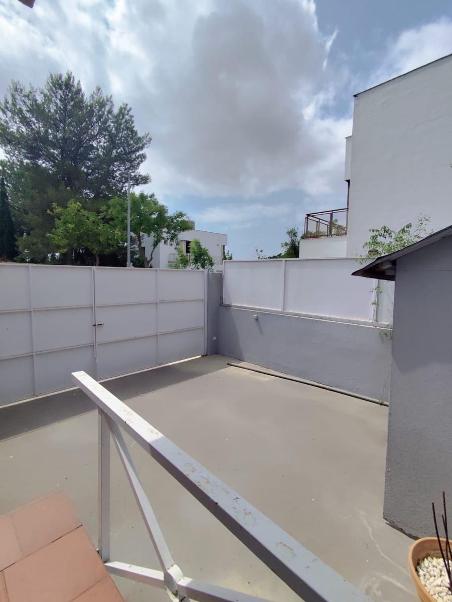 5 soveværelse Villa til salg i Almensilla med garage - € 389.000 (Ref: 9125252)