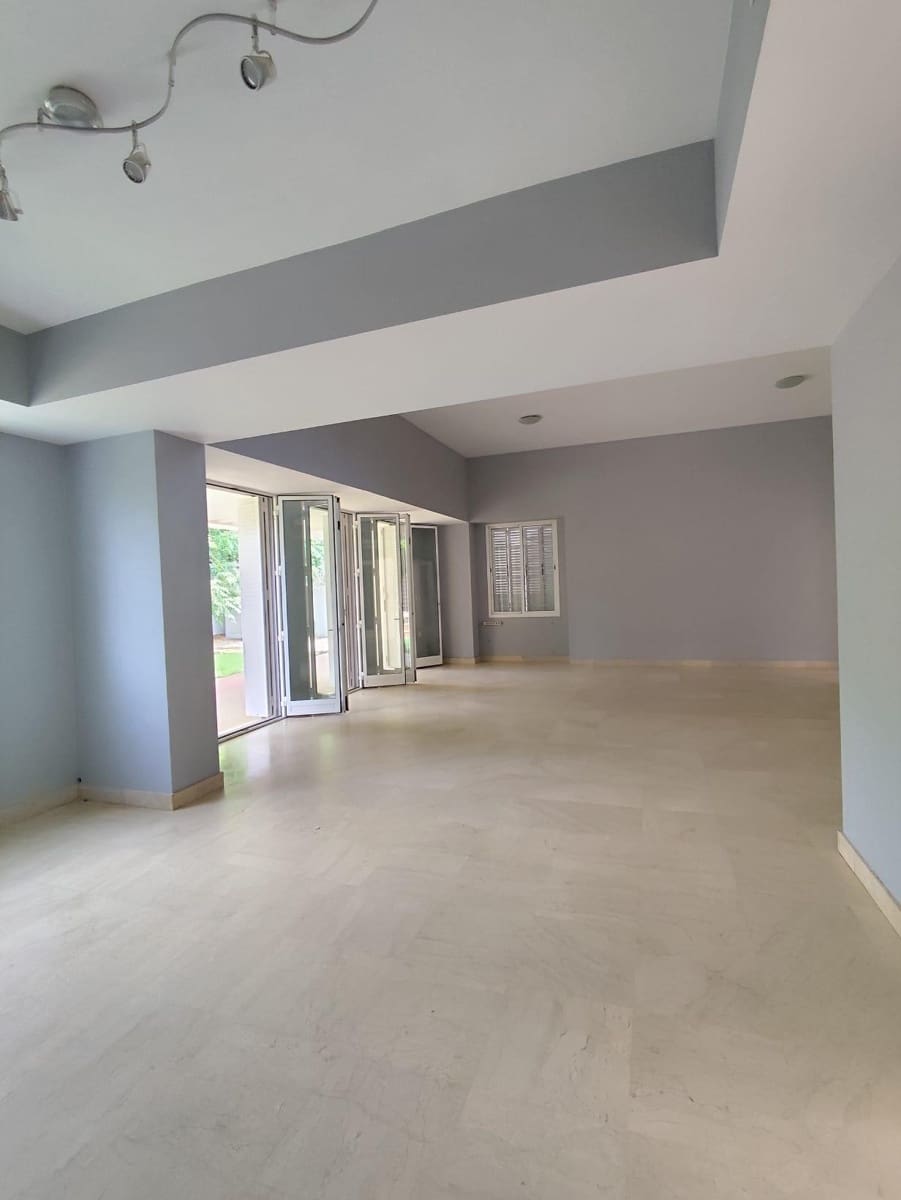 5 soveværelse Villa til salg i Almensilla med garage - € 389.000 (Ref: 9125252)