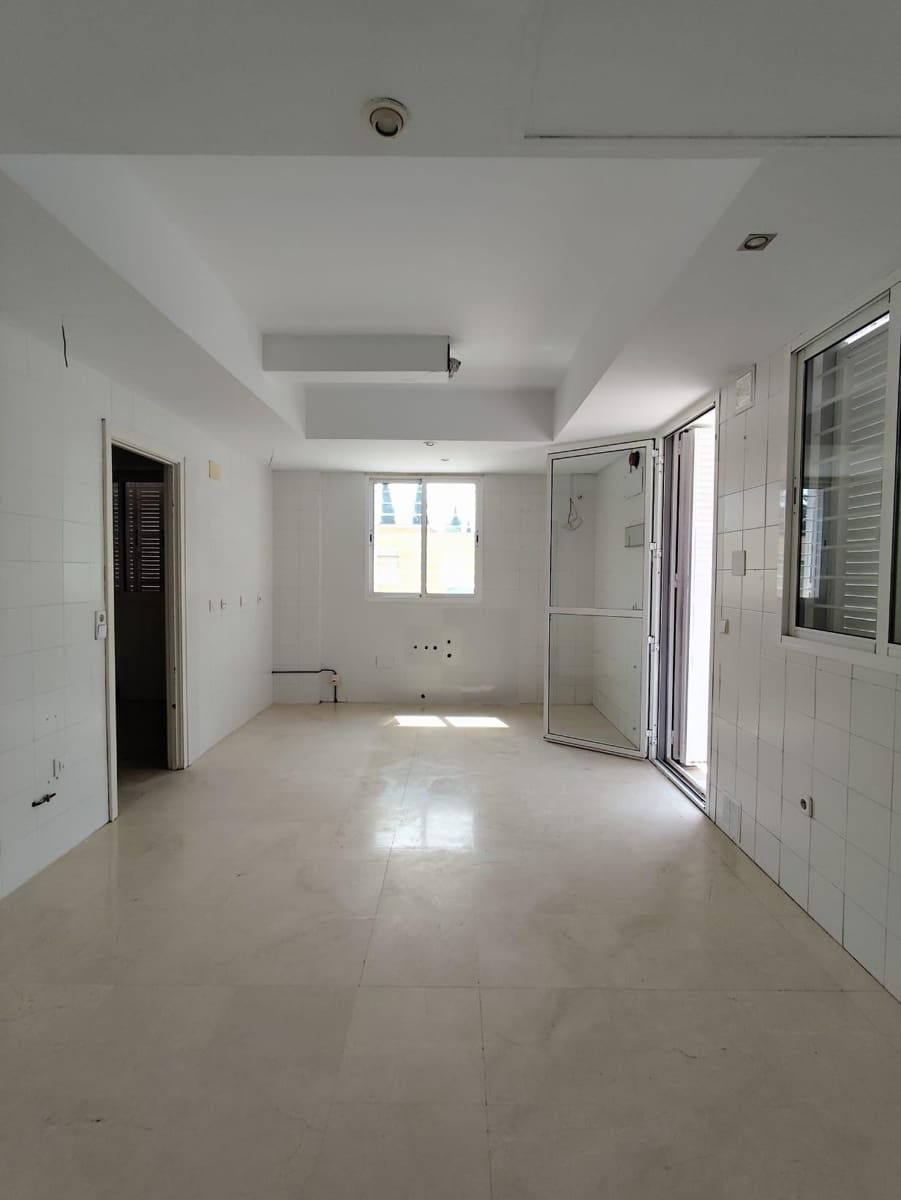 5 soveværelse Villa til salg i Almensilla med garage - € 389.000 (Ref: 9125252)