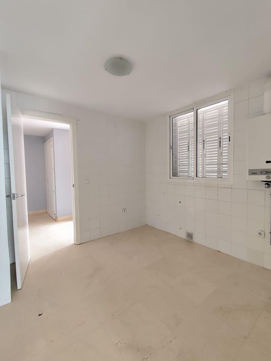 5 soveværelse Villa til salg i Almensilla med garage - € 389.000 (Ref: 9125252)