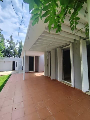 5 soveværelse Villa til salg i Almensilla med garage - € 389.000 (Ref: 9125252)