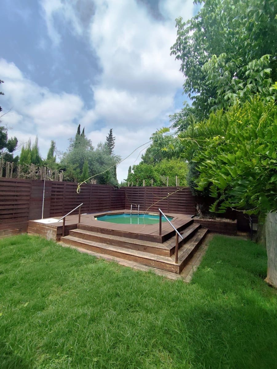 5 soveværelse Villa til salg i Almensilla med garage - € 389.000 (Ref: 9125252)