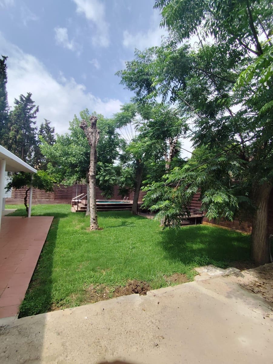 5 soveværelse Villa til salg i Almensilla med garage - € 389.000 (Ref: 9125252)