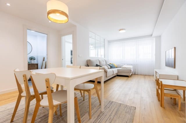 3 soveværelse Lejlighed til salg i A Coruña by - € 349.000 (Ref: 9125254)