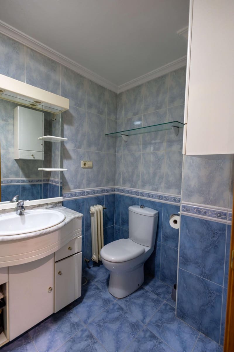 3 slaapkamer Flat te koop in Albacete stad - € 220.000 (Ref: 9125255)