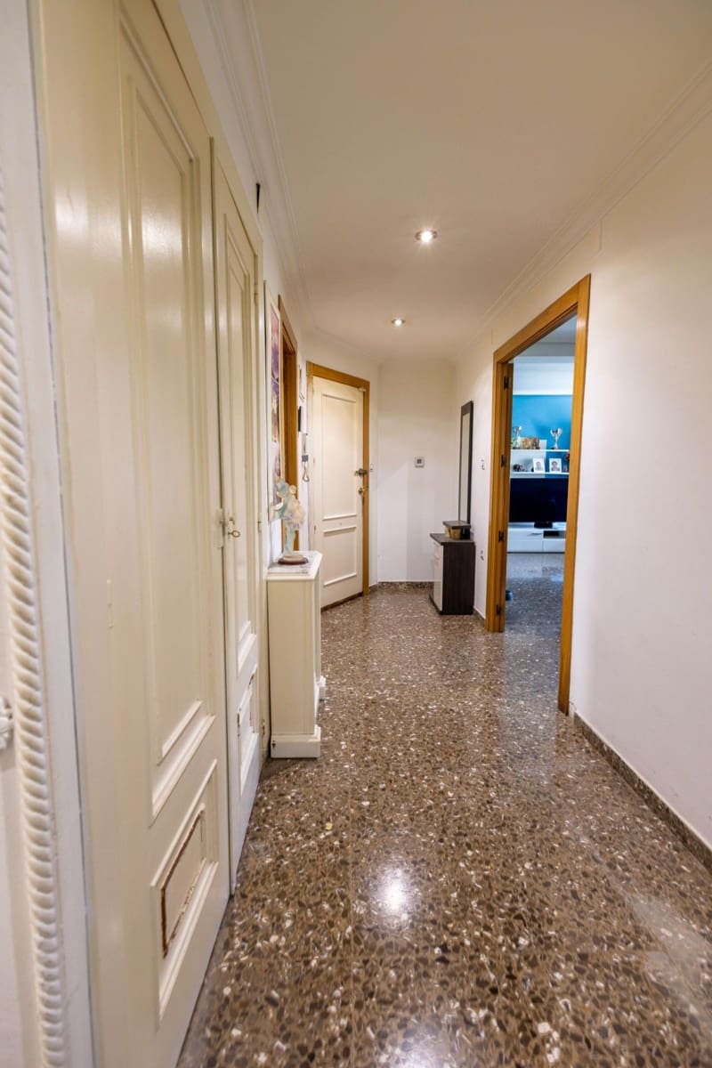 3 slaapkamer Flat te koop in Albacete stad - € 220.000 (Ref: 9125255)