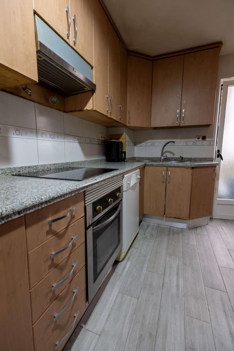 3 slaapkamer Flat te koop in Albacete stad - € 220.000 (Ref: 9125255)